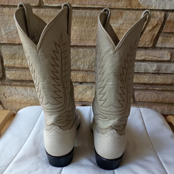 Tony Lama Cream Western Boots - Picture 5 of 7